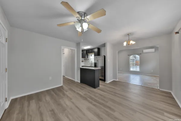$1,125 | 106 Waugh Street, San Antonio, TX 78223