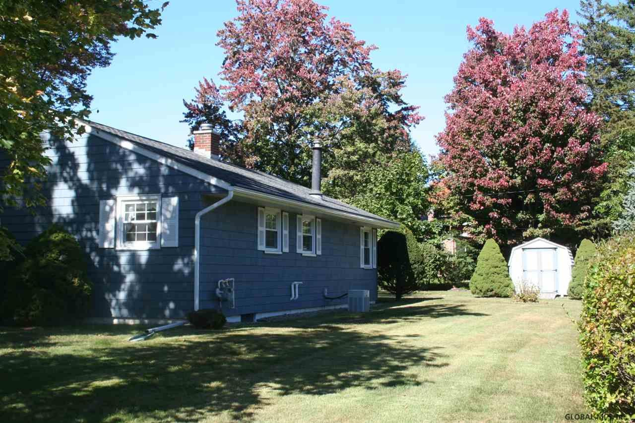 34 Carson Road Bethlehem, NY 12054 - Photo 14 of 16 Photo 14