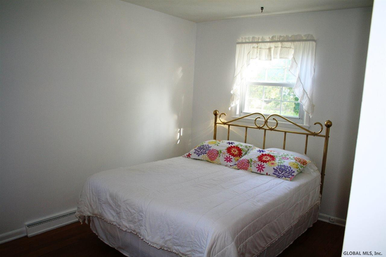 34 Carson Road Bethlehem, NY 12054 - Photo 7 of 16 Photo 7