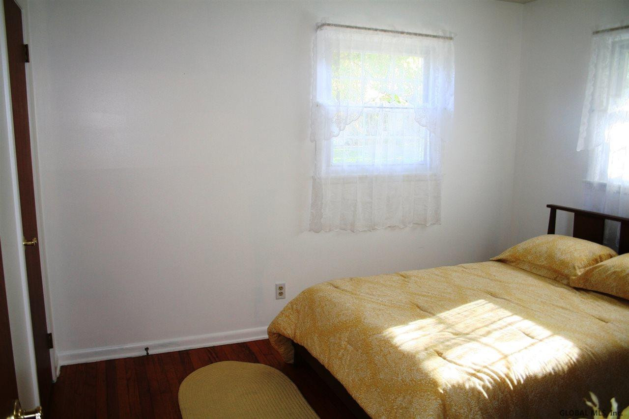 34 Carson Road Bethlehem, NY 12054 - Photo 8 of 16 Photo 8