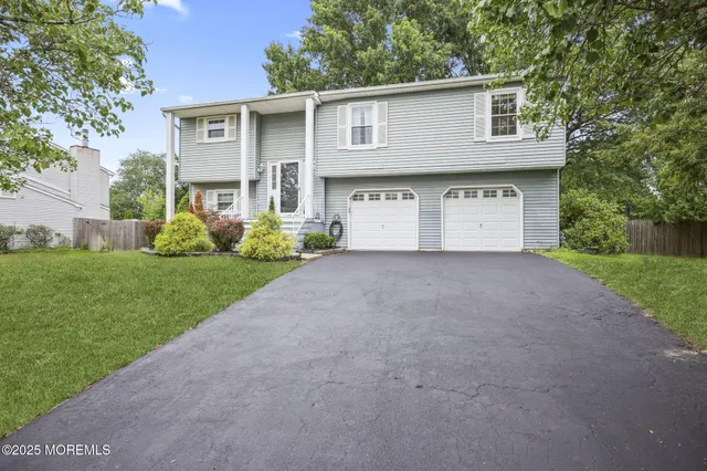$620,000 | 16 Peachstone Road, Howell, NJ 07731