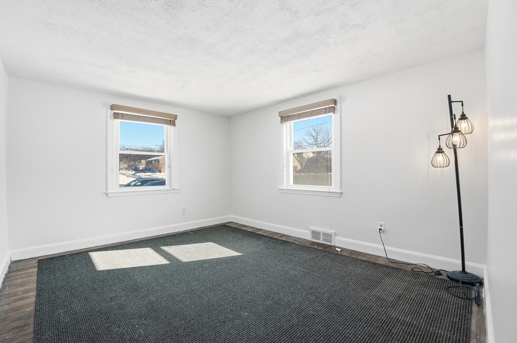 26 Tingley Road Braintree, MA 02184 - Photo 12 of 24