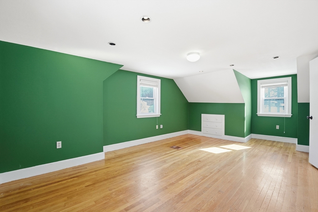 26 Tingley Road Braintree, MA 02184 - Photo 17 of 24