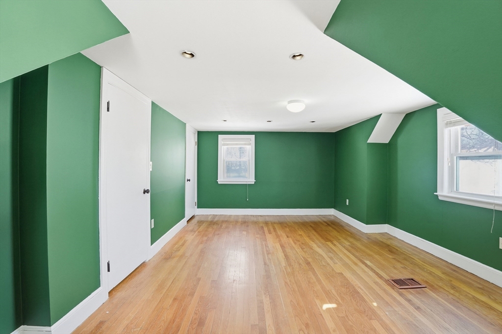 26 Tingley Road Braintree, MA 02184 - Photo 18 of 24