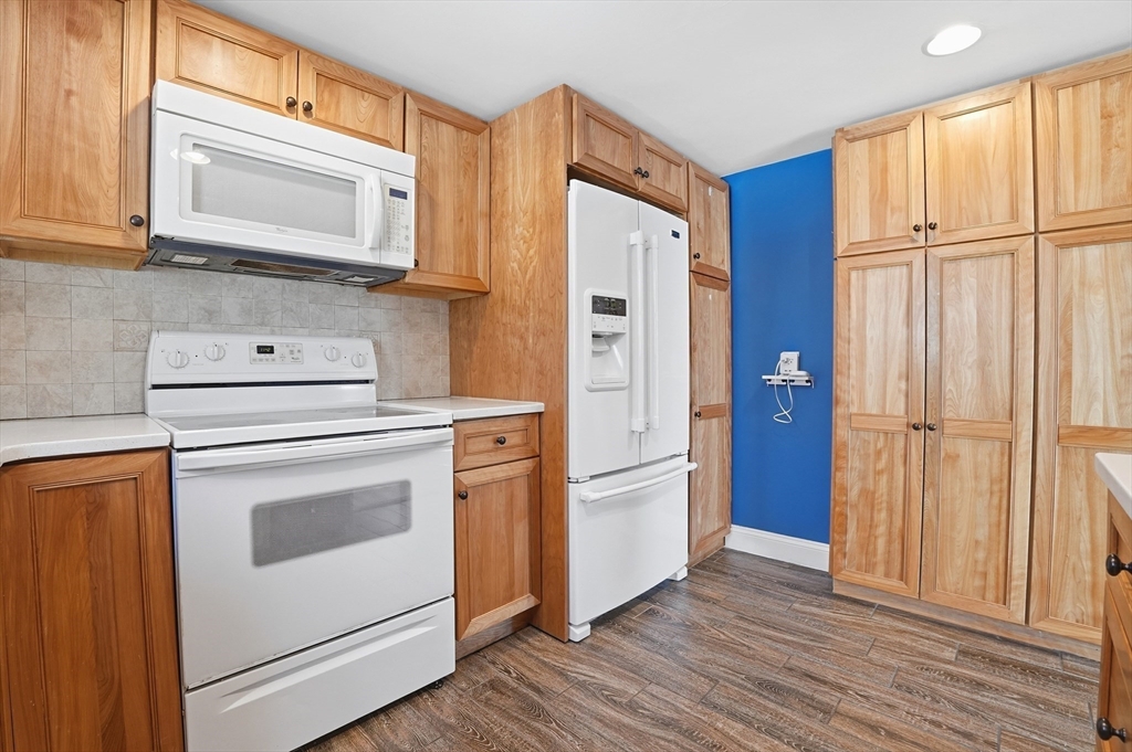 26 Tingley Road Braintree, MA 02184 - Photo 8 of 24