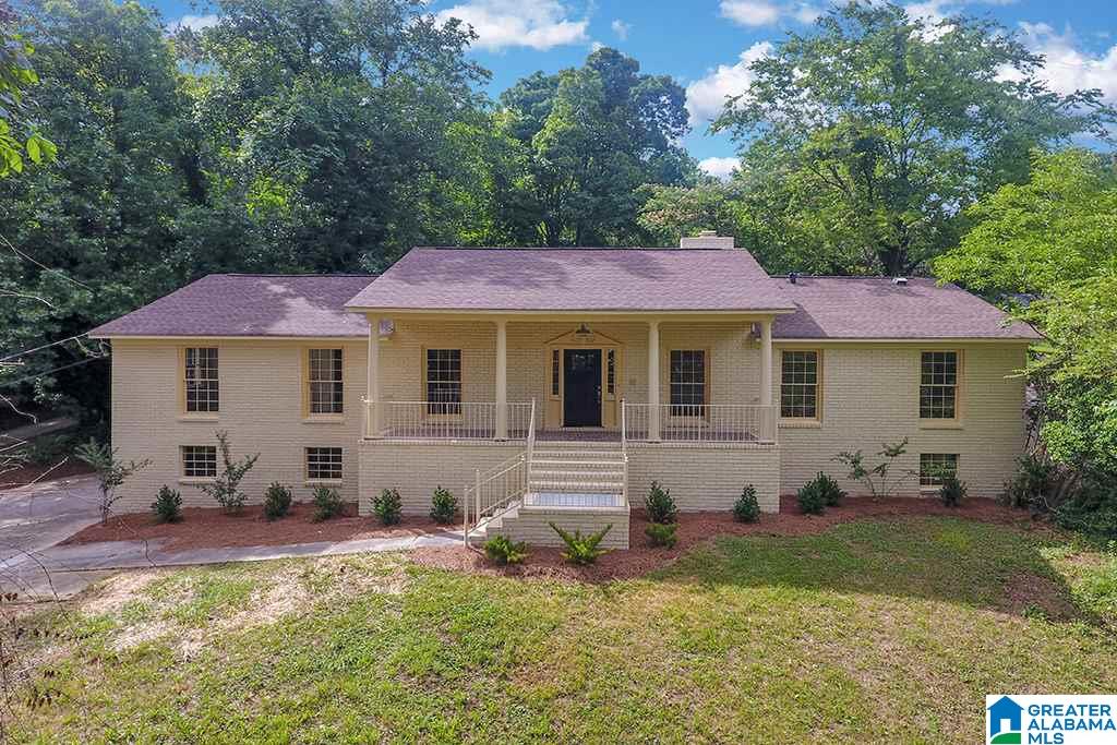 1112 Sunhill Road Northwest Birmingham, AL 35215 - Photo 1 of 26