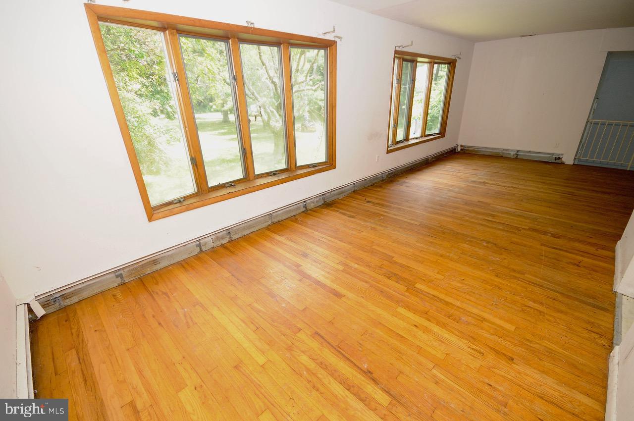 1895 Tuckahoe Road Franklinville, NJ 08322 - Photo 3 of 27