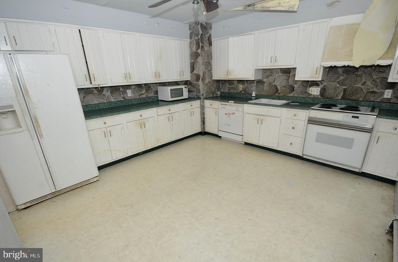 1895 Tuckahoe Road Franklinville, NJ 08322 - Photo 9 of 27