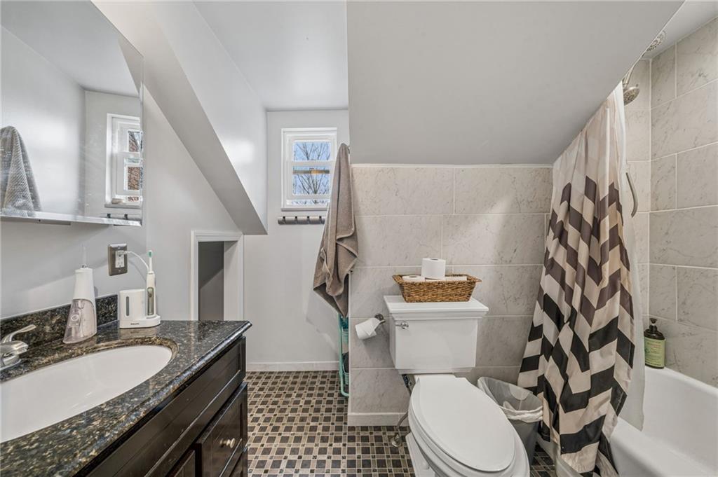811 Spring Street Latrobe, PA 15650 - Photo 28 of 44 Gallery Image 28