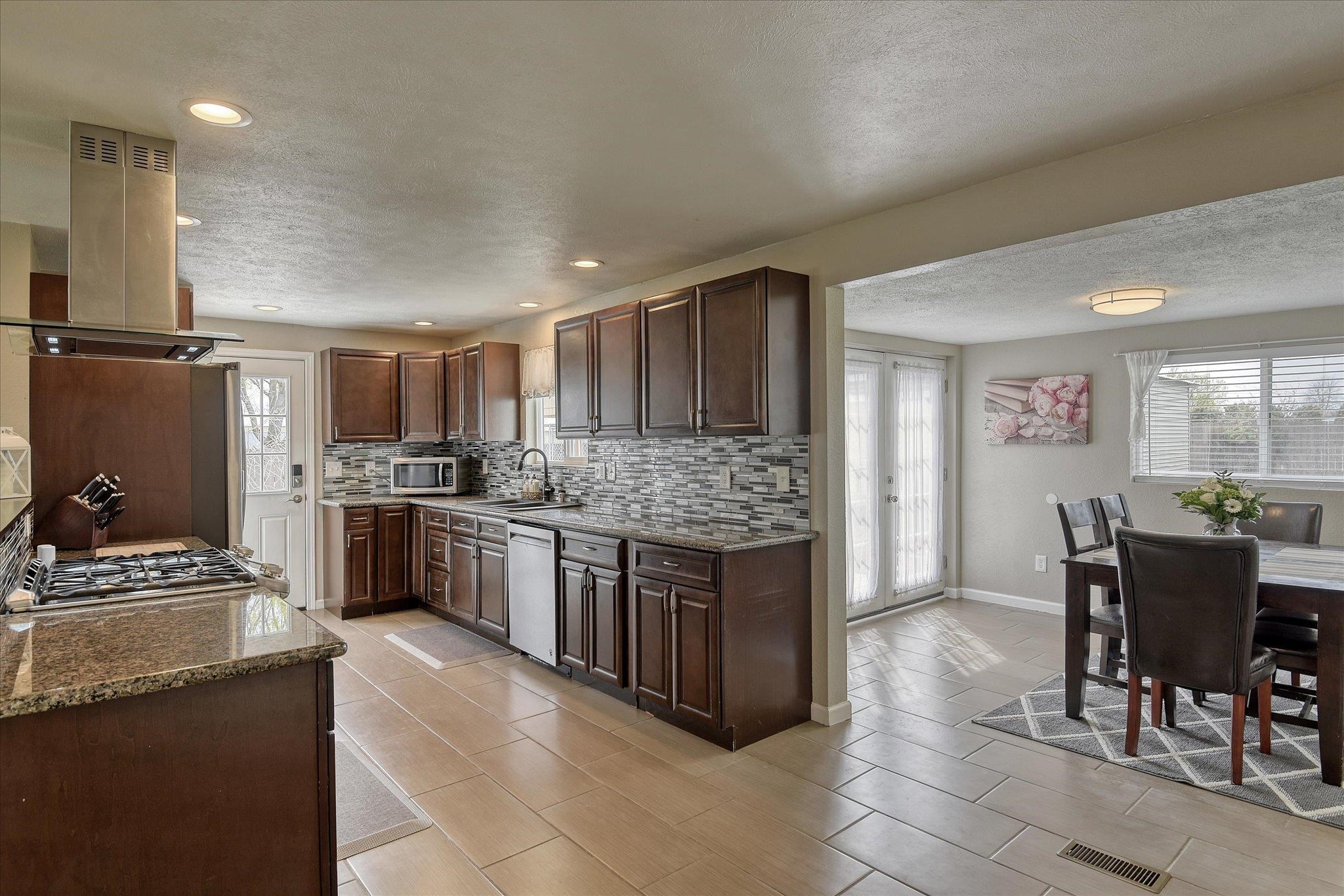4913 North Eva Road Otis Orchards, WA 99027 - Photo 7 of 39 Gallery Image 7