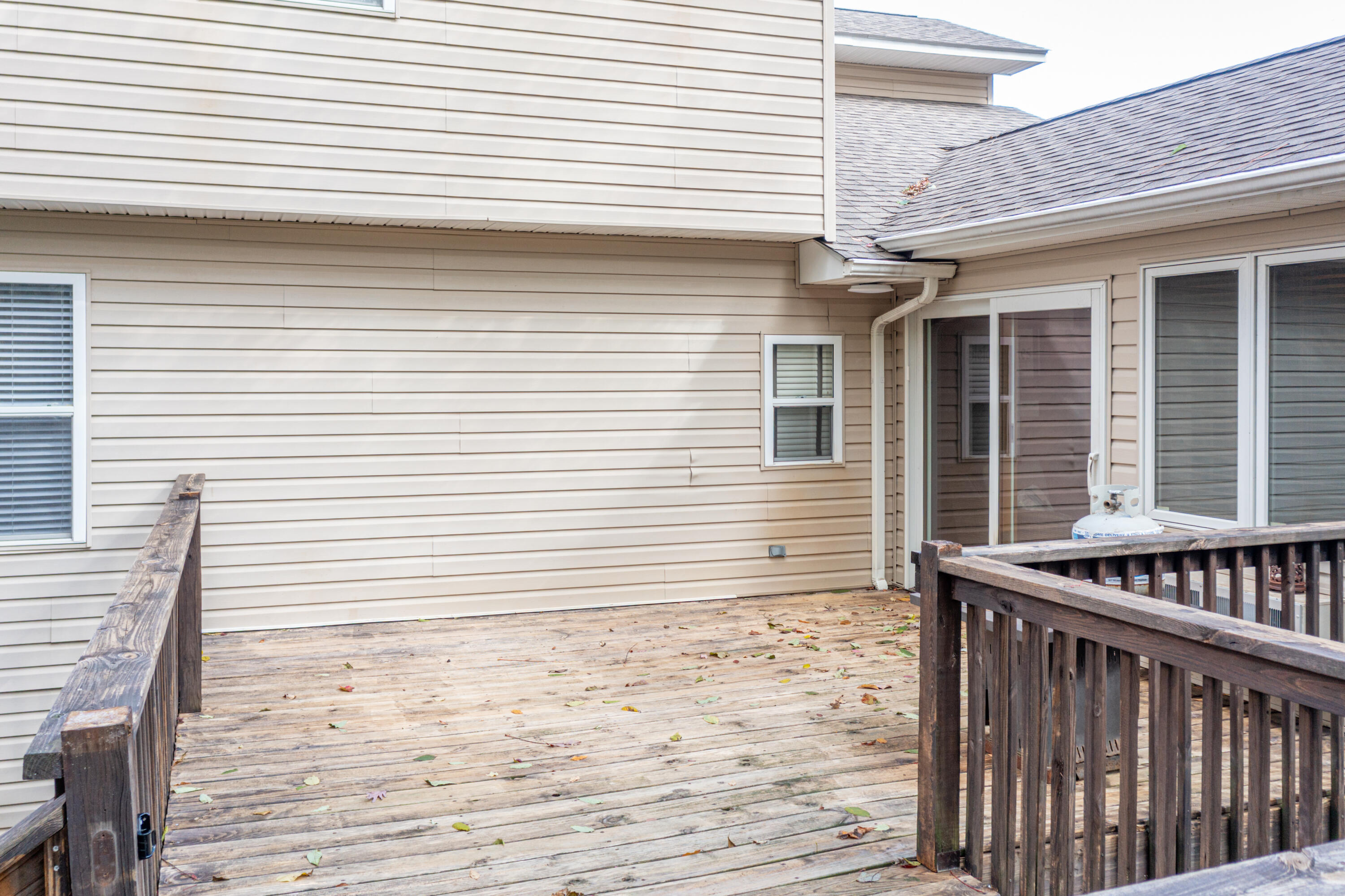 191 Pin Oak Drive Blue Ridge, VA 24064 - Photo 25 of 26 a view of a roof deck