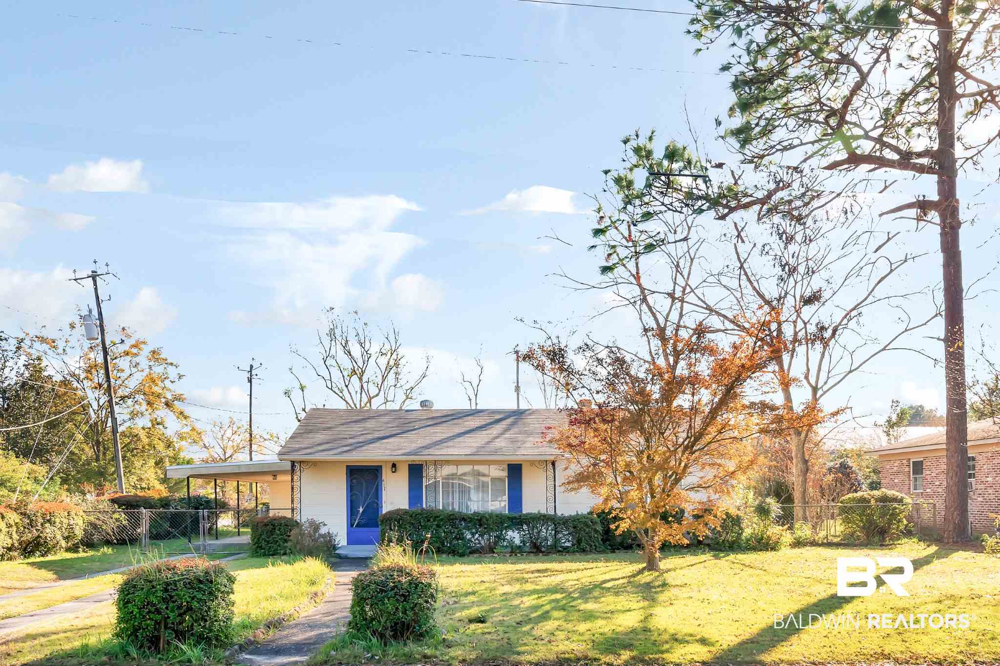 417 Myrtlewood Avenue Mobile, AL 36611 - Photo 1 of 27