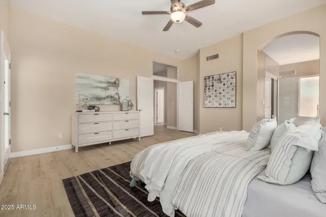 $725,000 | 180 North Mondel Drive, Gilbert, AZ 85233