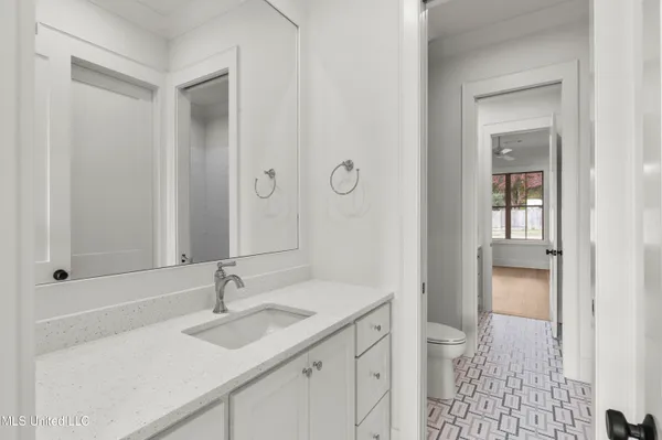 $880,000 | 214 Parke Drive, Ridgeland, MS 39157