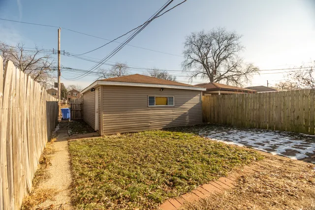 $290,000 | 4523 South Laporte Avenue, Chicago, IL 60638