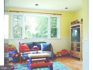 31 Moreland Road Paoli, PA 19301 - Photo 4 of 6