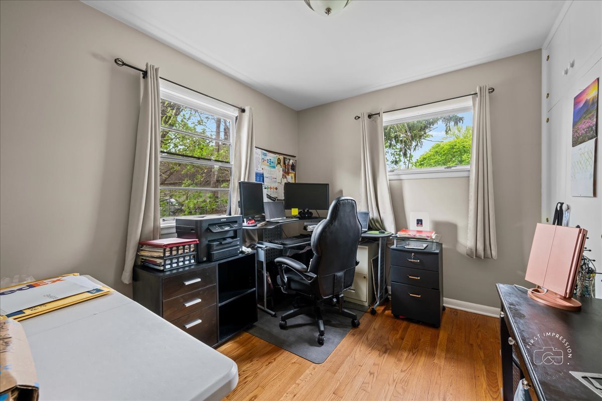 335 Silver Street Elgin, IL 60123 - Photo 8 of 14