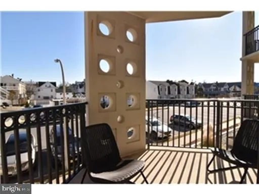 $1,712 | 1 Virginia Avenue, Unit 202, Rehoboth Beach, DE 19971