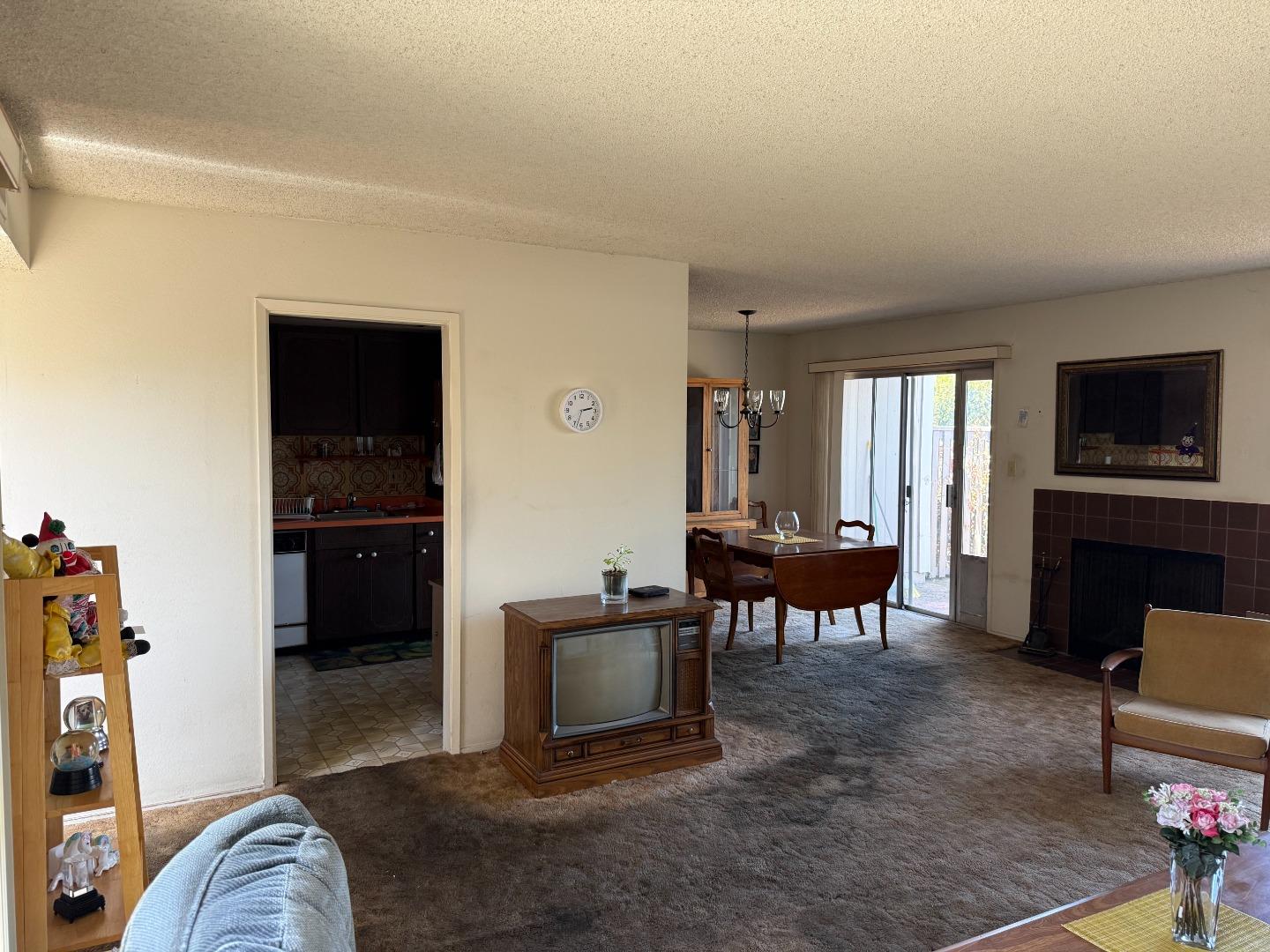 817 Rigel Lane Foster City, CA 94404 - Photo 10 of 29