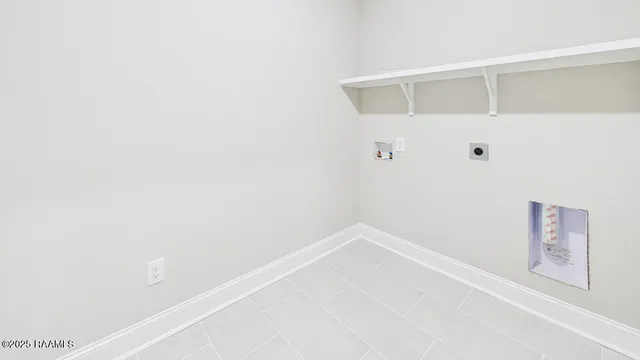 $268,500 | 121 Harvest Falls Drive, Broussard, LA 70518