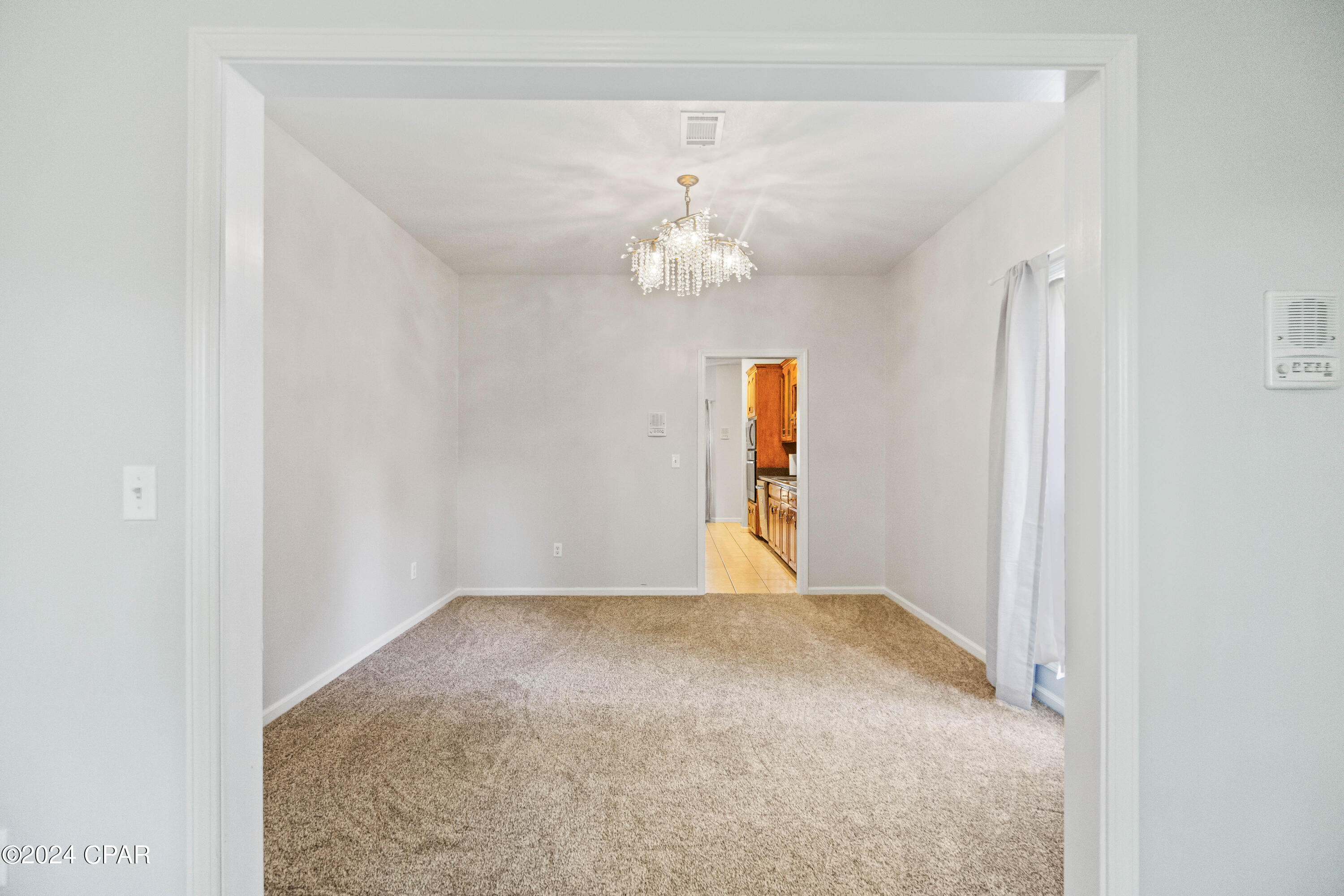 644 Pearson Street Chipley, FL 32428 - Photo 5 of 36