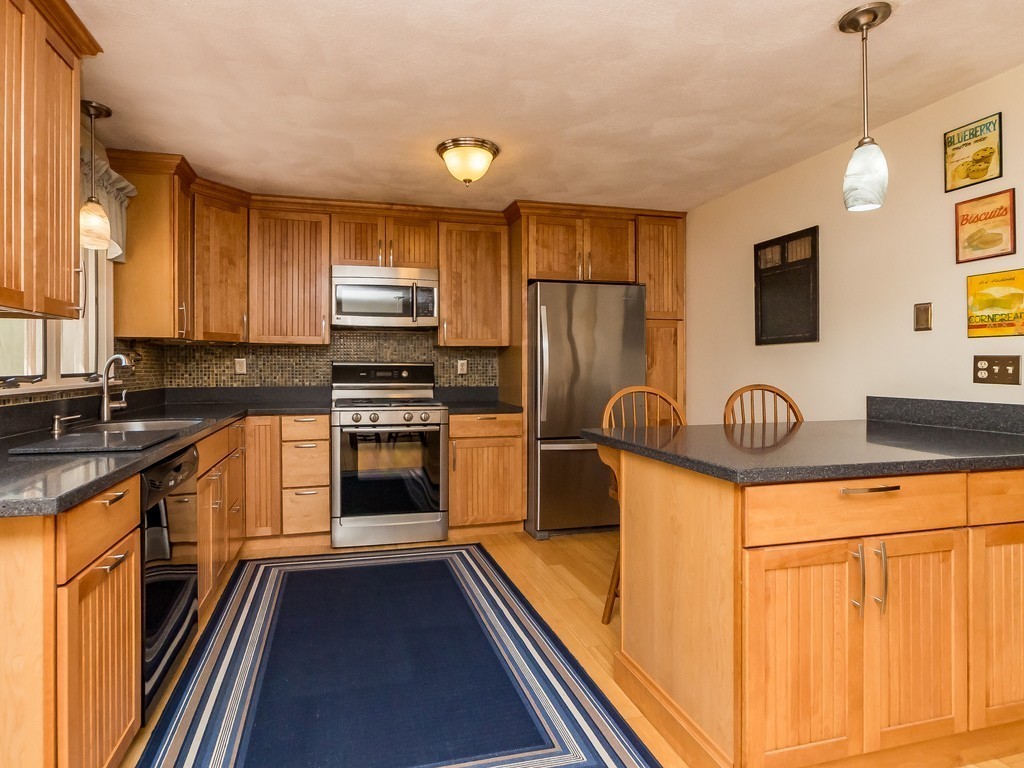 7 Apple Ridge Road, Unit 4 Maynard, MA 01754 - Photo 16 of 36 Gallery Image 16