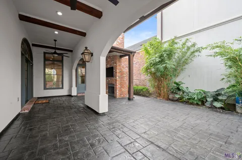$749,500 | 8133 Willow Grove Boulevard, Baton Rouge, LA 70810