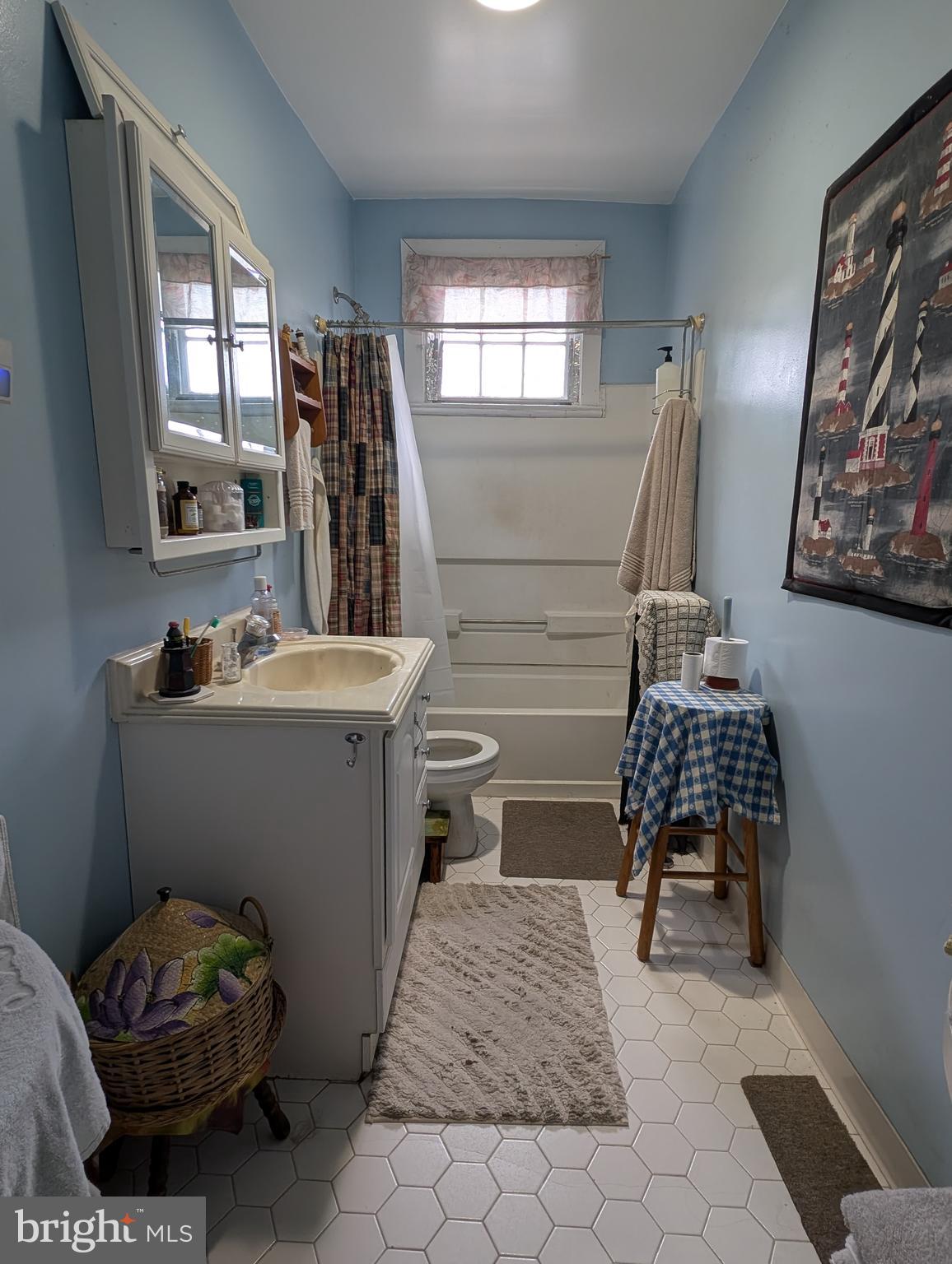 700 Long Lane Upper Darby, PA 19082 - Photo 13 of 21