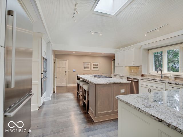 $1,375,000 | 8613 Seaward Lane, Indianapolis, IN 46256