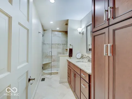 $1,375,000 | 8613 Seaward Lane, Indianapolis, IN 46256