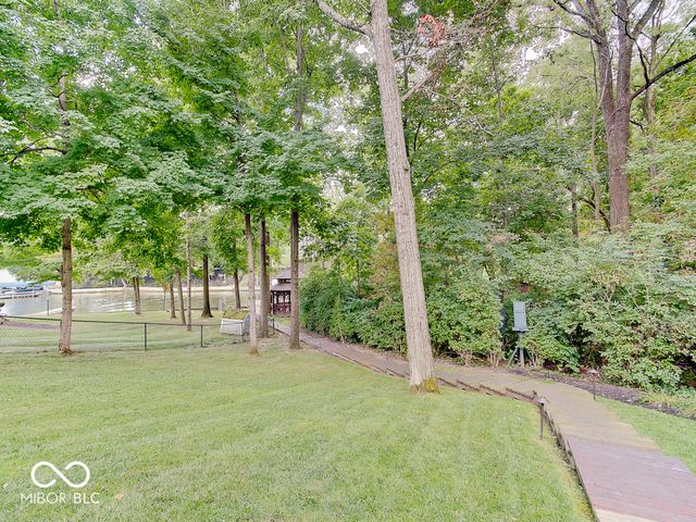 $1,375,000 | 8613 Seaward Lane, Indianapolis, IN 46256