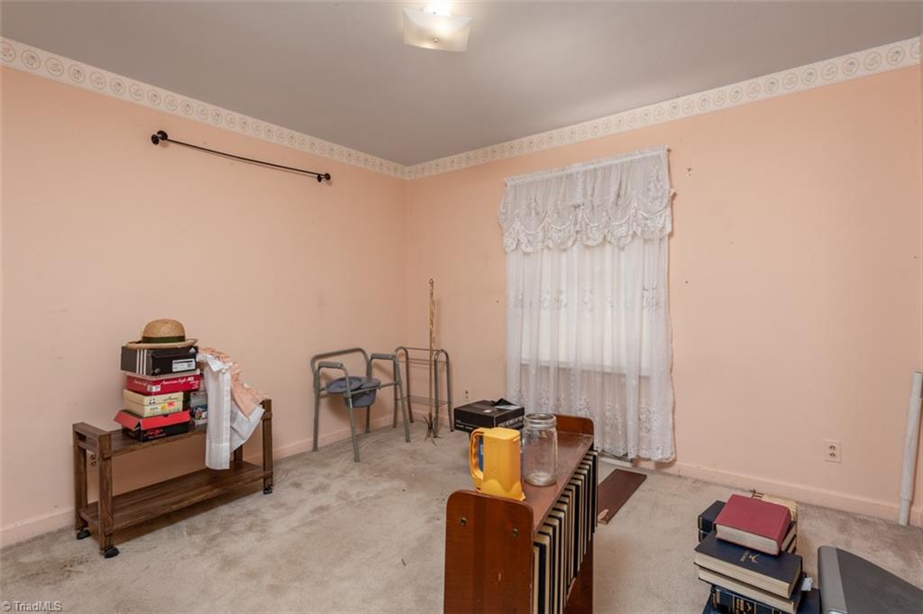 2575 Wallingford Road Northeast Winston-Salem, NC 27101 - Photo 10 of 20 Gallery Image 10