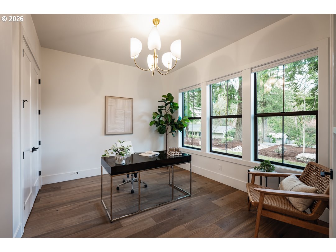 2764 Glenhaven Road Lake Oswego, OR 97034 - Photo 3 of 27 Den/Office