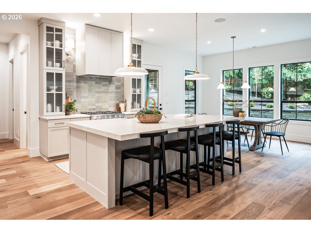 2764 Glenhaven Road Lake Oswego, OR 97034 - Photo 5 of 27 Kitchen