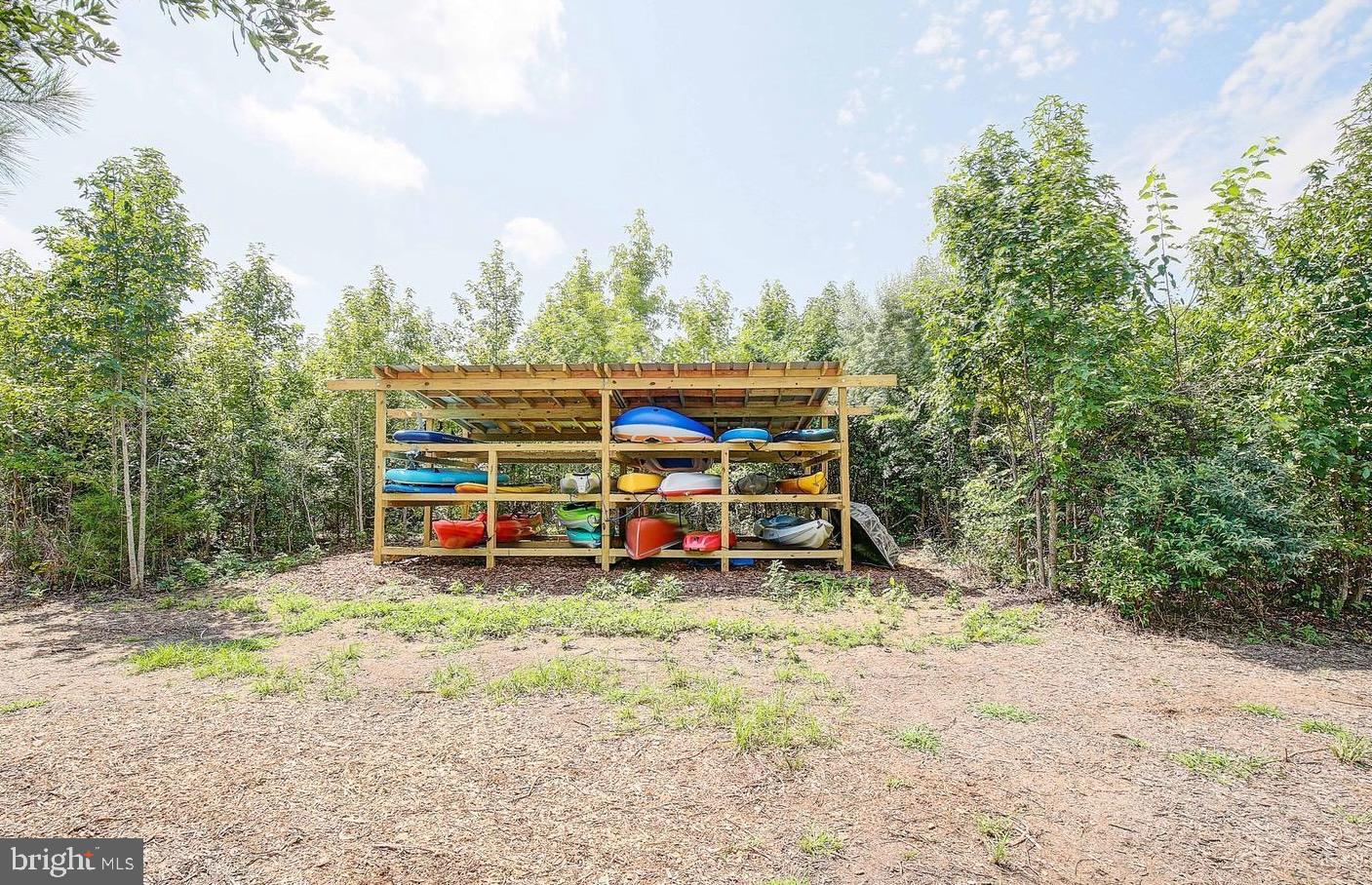 116 Anthony Lane Stevensville, MD 21666 - Photo 40 of 43 Community Kayak Racks