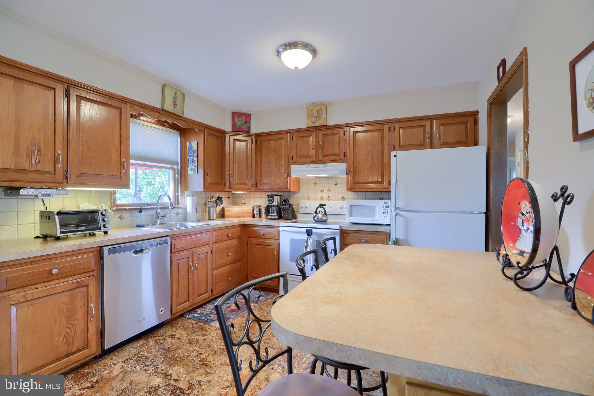 37 Longenecker Road Lititz, PA 17543 - Photo 17 of 50