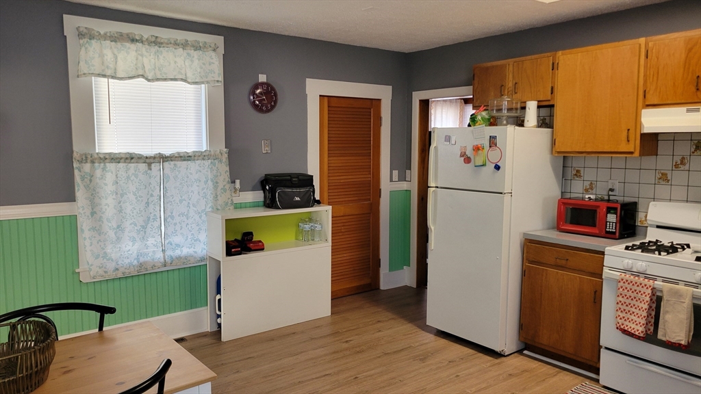 7 Pearl Street, Unit 1 Hudson, MA 01749 - Photo 9 of 21