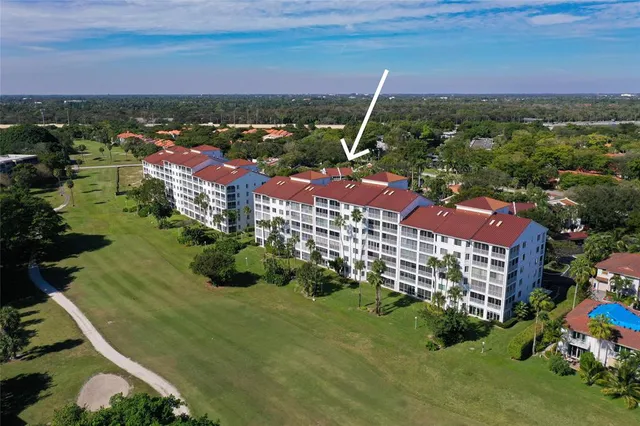 $525,000 | 4108 West Palm Aire Drive, Unit 83B, Pompano Beach, FL 33069