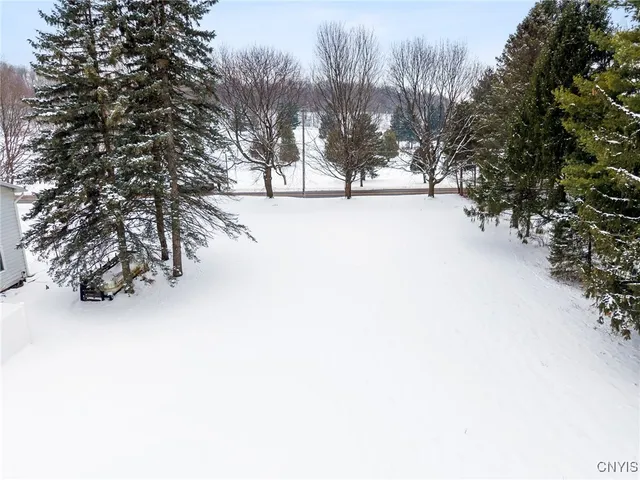 $199,900 | 1077 Nottingham Road, De Witt, NY 13078