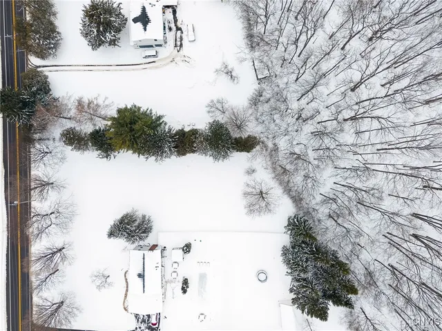 $199,900 | 1077 Nottingham Road, De Witt, NY 13078