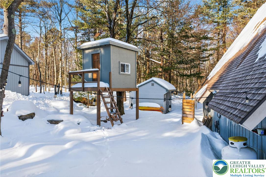 31 Boulder Road Lake Harmony, PA 18624 - Photo 18 of 59