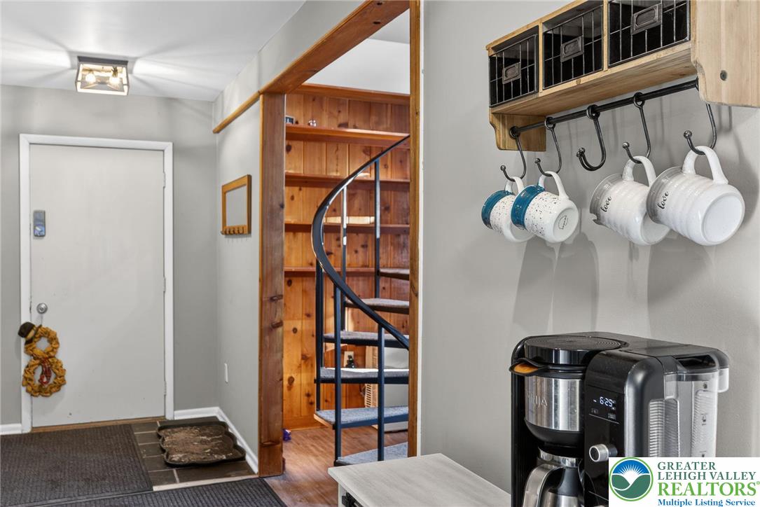 31 Boulder Road Lake Harmony, PA 18624 - Photo 23 of 59