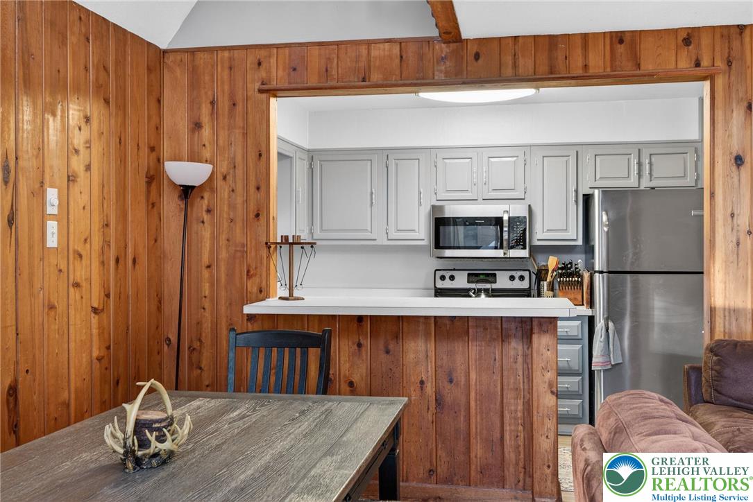 31 Boulder Road Lake Harmony, PA 18624 - Photo 36 of 59