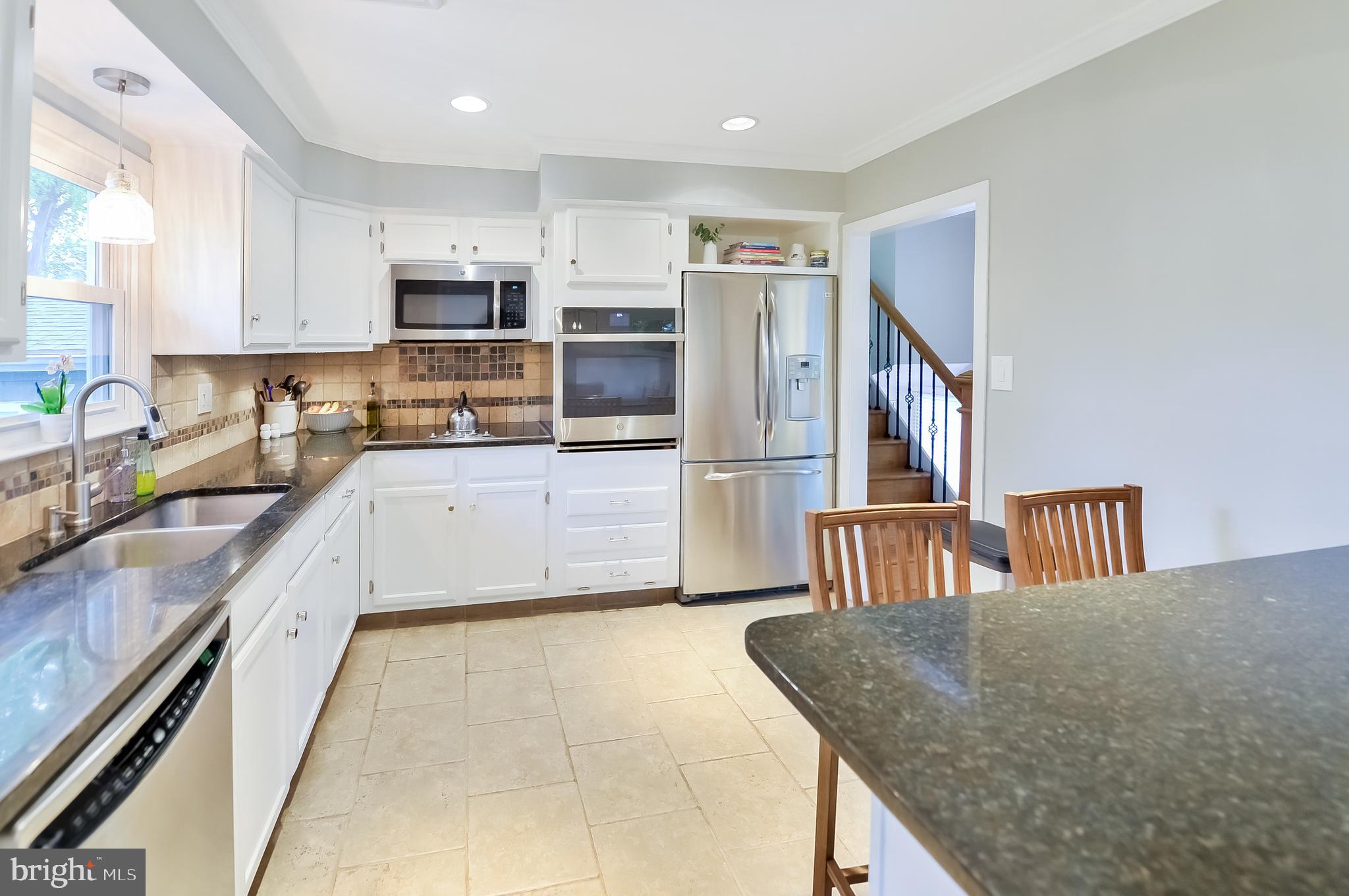 22 Rita Road Yardley, PA 19067 - Photo 9 of 34 Gallery Image 9
