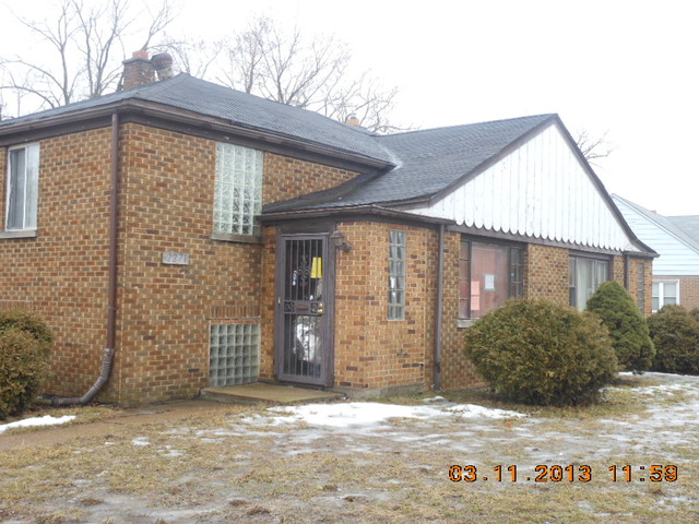 2271 East 97th Street Chicago, IL 60617 - Photo 1 of 11