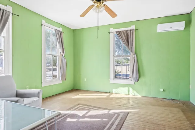 $210,000 | 606 West Bell Avenue, Rockdale, TX 76567