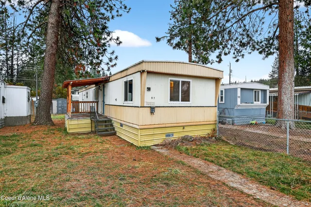 $64,900 | 9518 East 4th Avenue, Unit 97, Spokane Valley, WA 99206