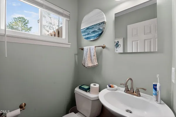 $285,000 | 220 Elizabeth Street, Unit A15, Chapel Hill, NC 27514