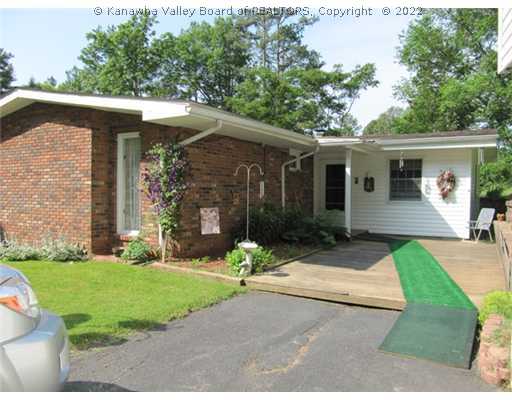 6130 Highway 34 Winfield, WV 25213 - Photo 1 of 8 Exterior Front.