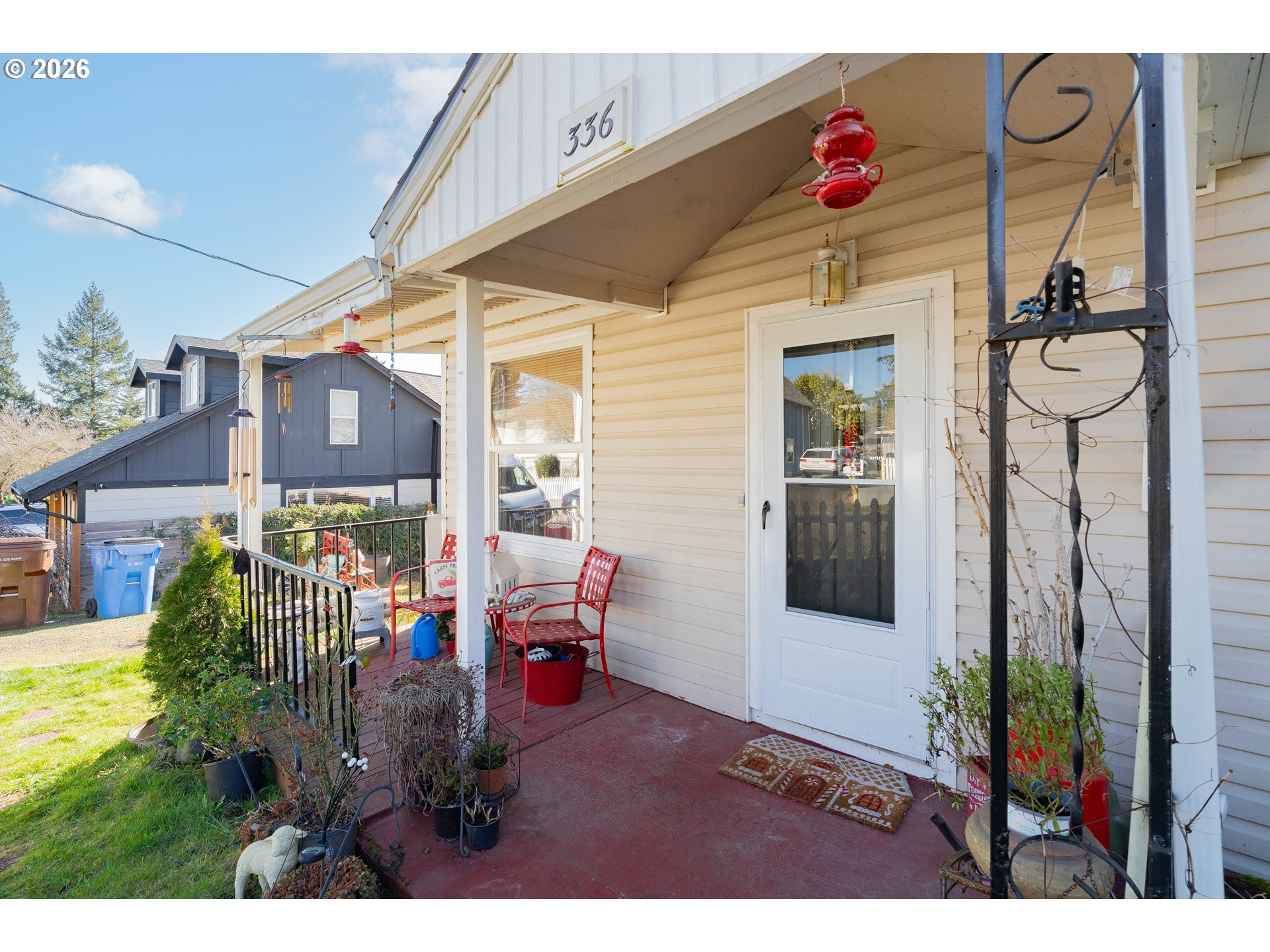 336 Northwest 17th Avenue Camas, WA 98607 - Photo 4 of 35